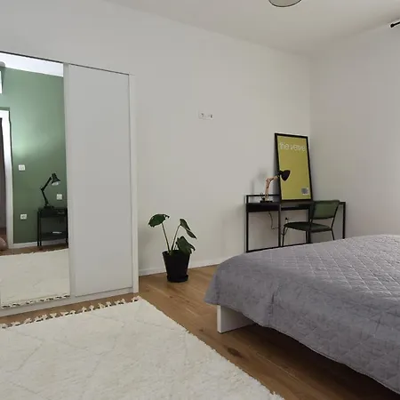 Central Apartment
